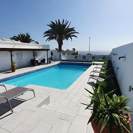 Βίλα Stunning Sea View With 6 Bedrooms & Heated Pool - Renaissance