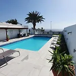 别墅 Stunning Sea View With 6 Bedrooms & Heated Pool - Renaissance