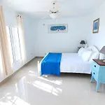 别墅 Stunning Sea View With 6 Bedrooms & Heated Pool - Renaissance *
