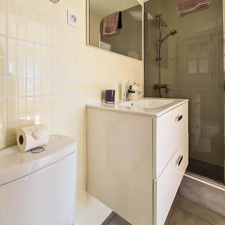 Stunning Sea View With 6 Bedrooms & Heated Pool - Renaissance Villa